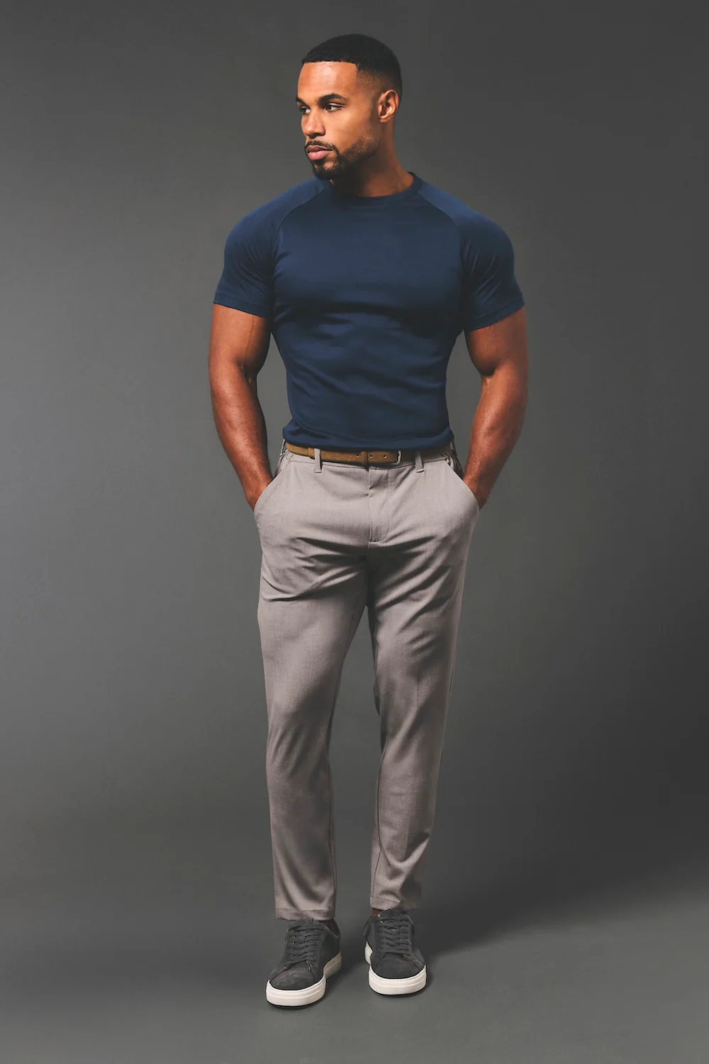 Mercerised Cotton T-Shirt in Navy - Image 4